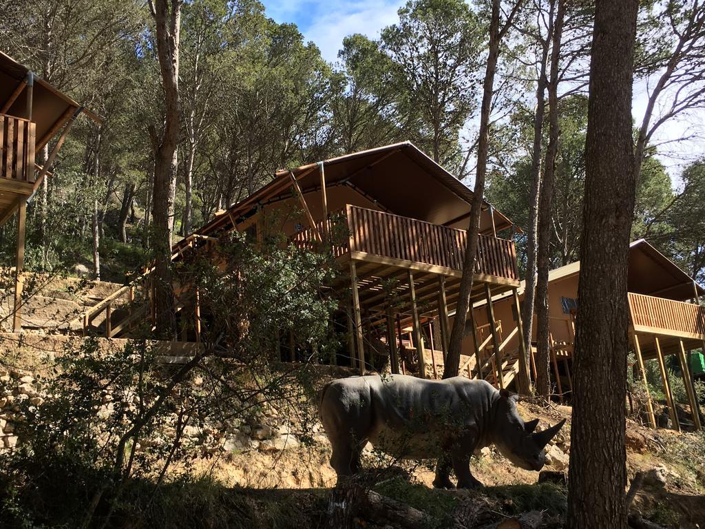 Glamping Lodge Estartit ลาเอสตาร์ติต ภายนอก รูปภาพ
