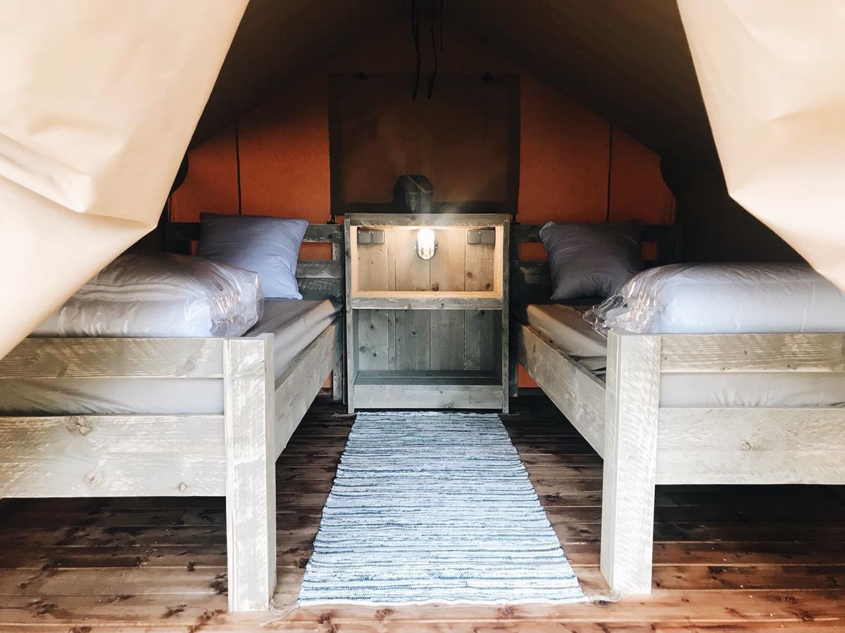 Glamping Lodge Estartit ลาเอสตาร์ติต ภายนอก รูปภาพ